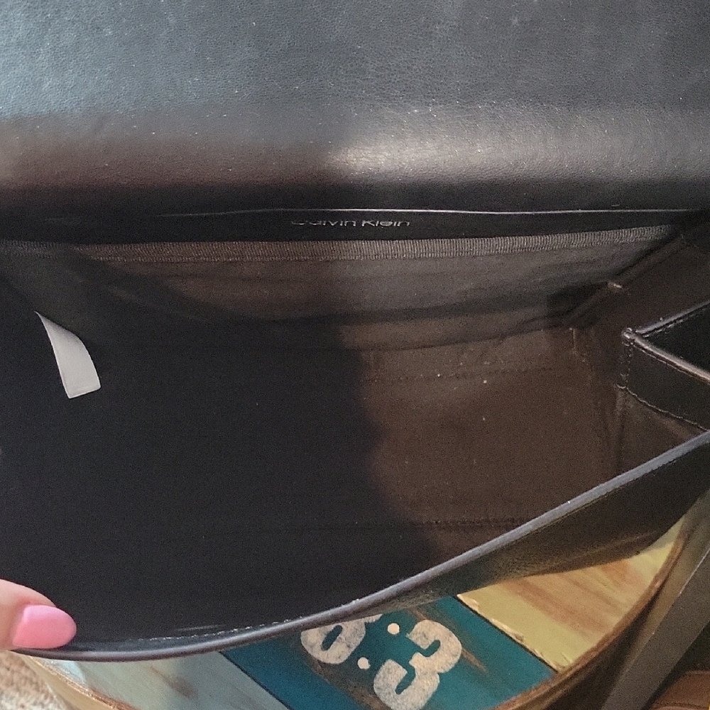 Calvin Klein Black Textured Leather Satchel - Picture 4 of 6
